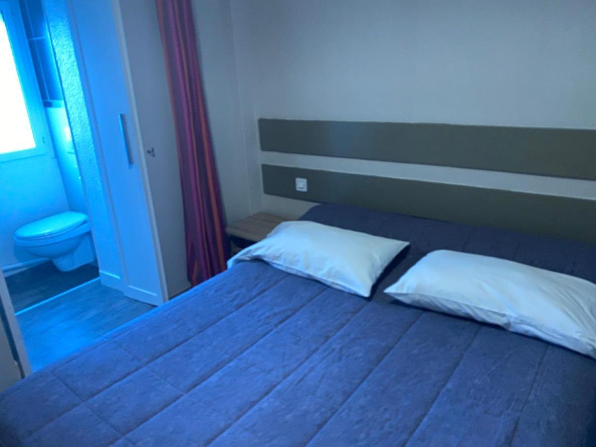Hotel & Restaurant Hanoi Station 3*